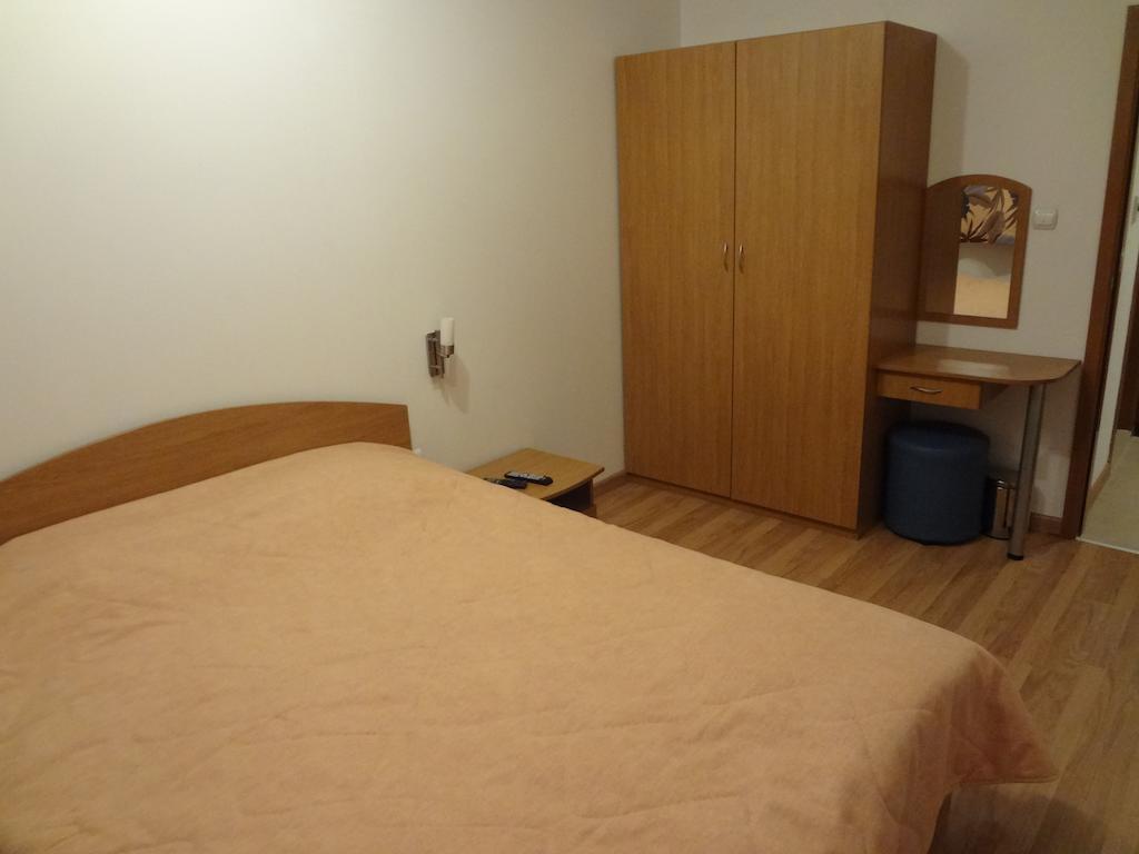 Deluxe Apartments ปอมโปโรโว ภายนอก รูปภาพ